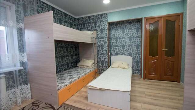 Хостелы Хостел Уютный дом гостиничной компании Мир квартир Петропавловск-27